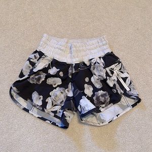 lululemon shorts high wasted 4 inch size 6